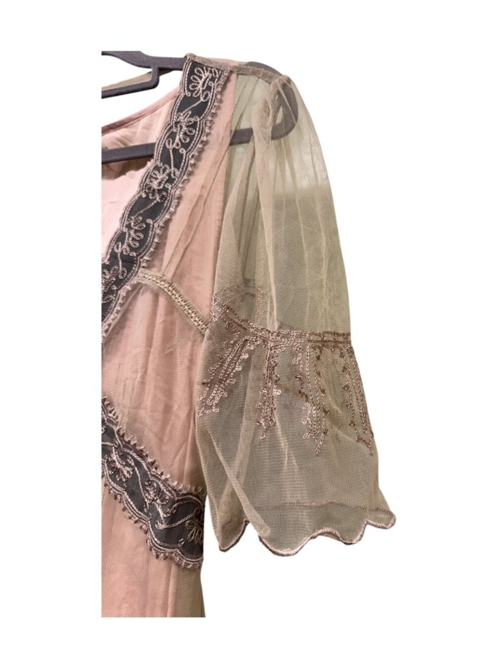 Nataya Vintage-Inspired Embroidered Mesh Dress Beige Pink With Lace Overlay - Picture 6 of 8